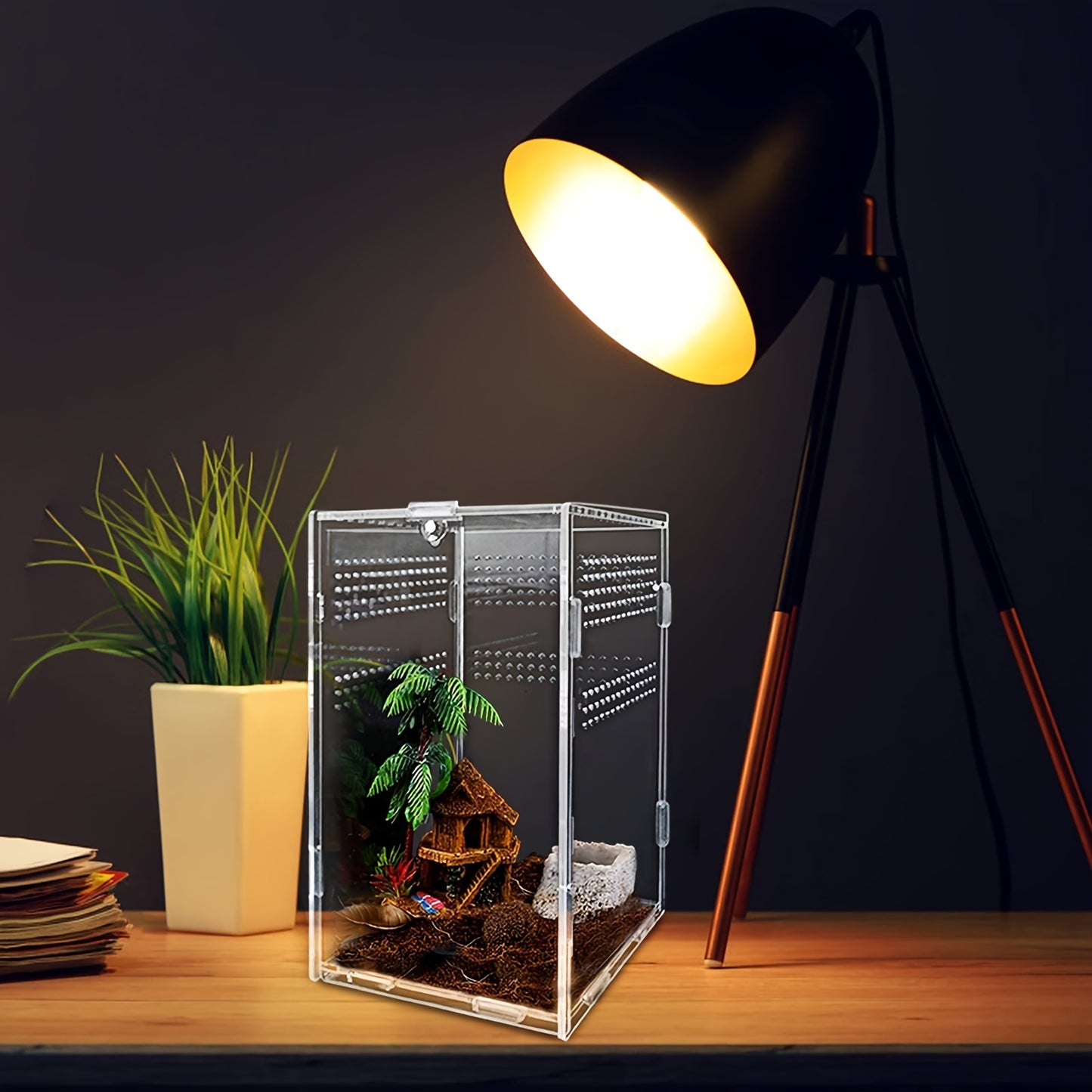 Premium cage for iguanas, snakes, and spiders