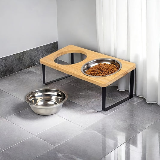 Elevator for dog and cat food 