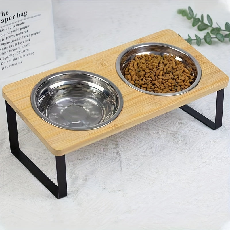Elevator for dog and cat food 