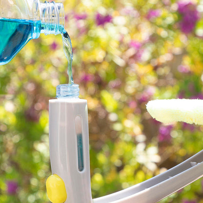2-in-1 Spray Glass Cleaner