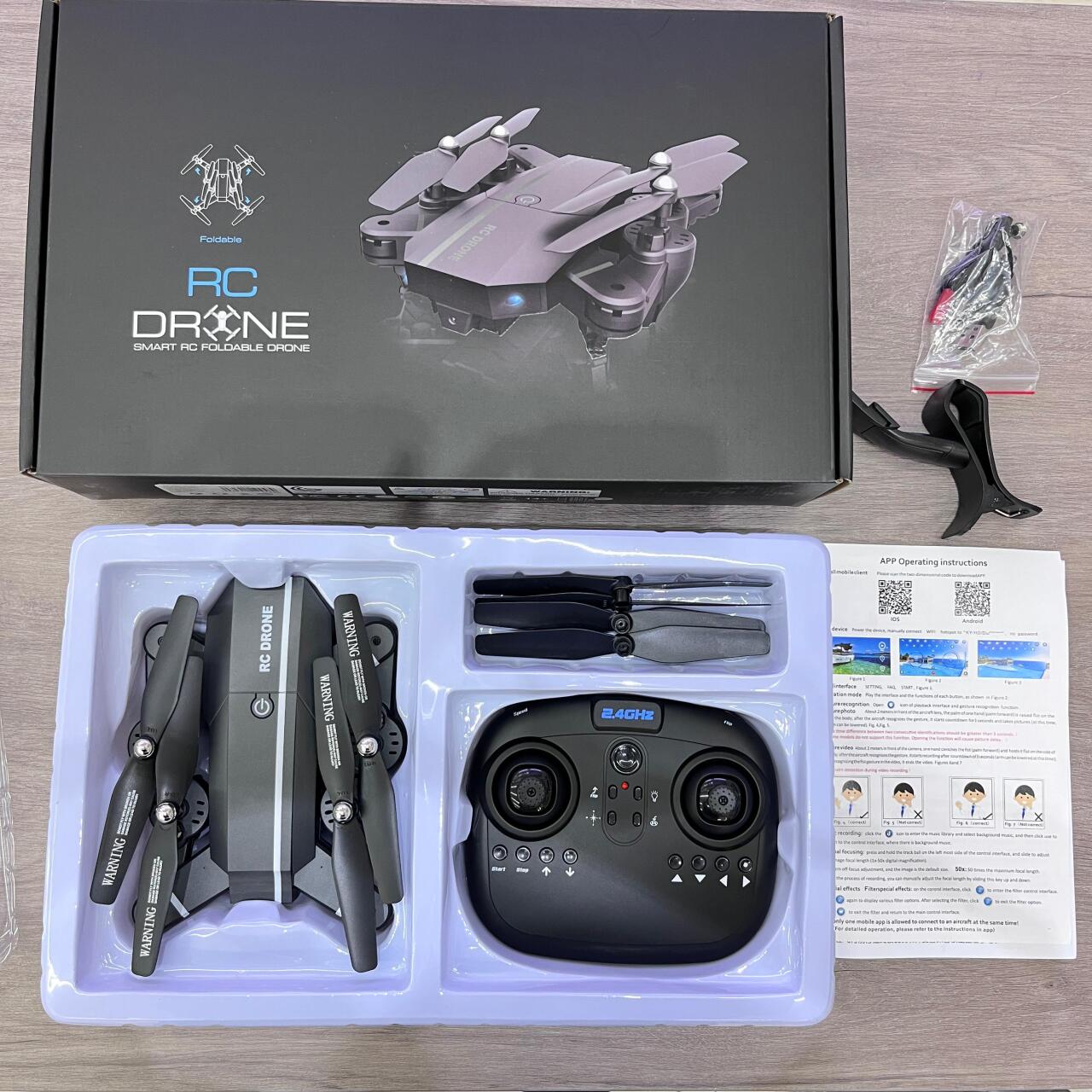 Black RC 8806 Drone